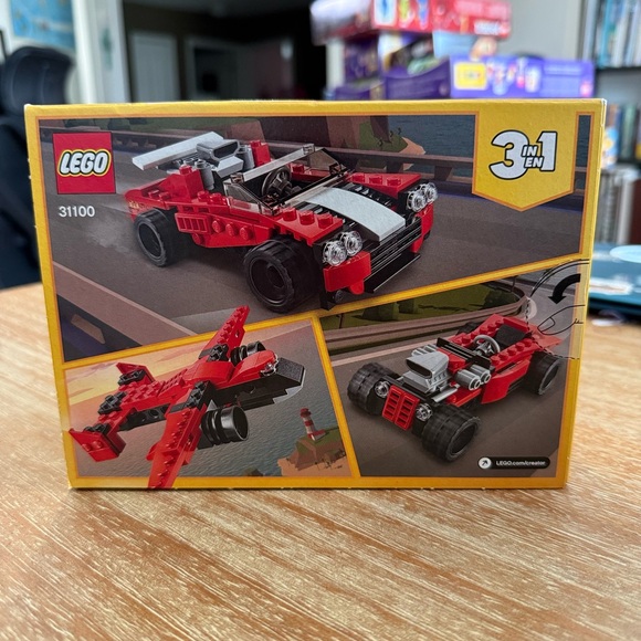 Lego Creator 31100 Sports Car 3in1 134 pieces - Picture 2 of 2